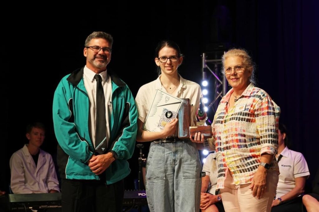 the BPSHS Visual Artist of the Year Award 2 the BPSHS Visual Artist of the Year Award 2